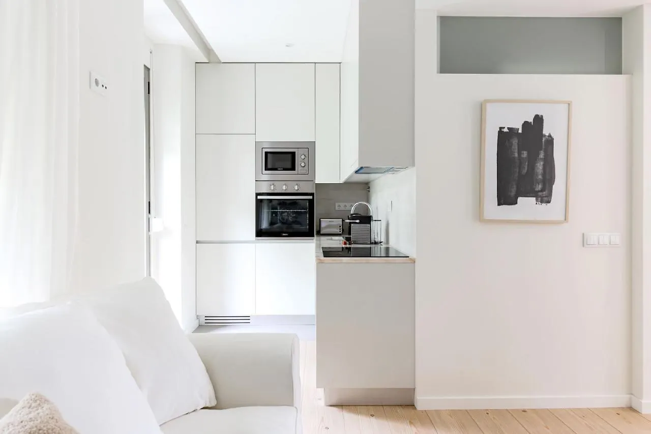 Casa Boma Lisboa - Modern & Luminous Apartment With Balcony - Alcantara I