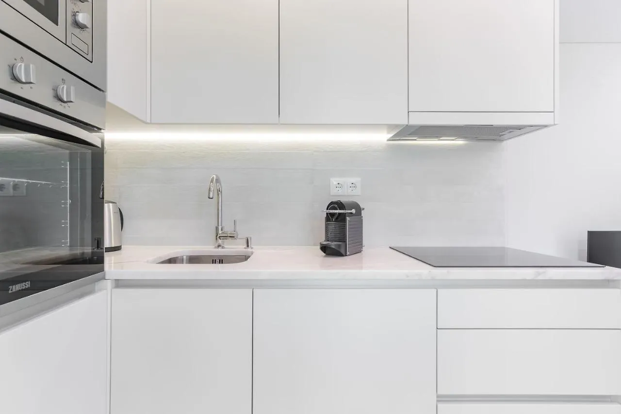 Casa Boma Lisboa - Modern & Luminous Apartment With Balcony - Alcantara I Πορτογαλία