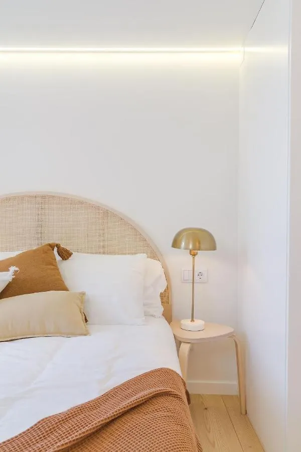 Casa Boma Lisboa - Modern & Luminous Apartment With Balcony - Alcantara I